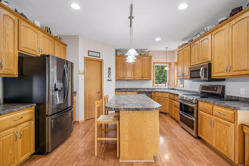 680 Kayla Lane Hanover, MN 55341