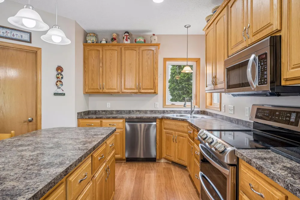 680 Kayla Lane Hanover, MN 55341
