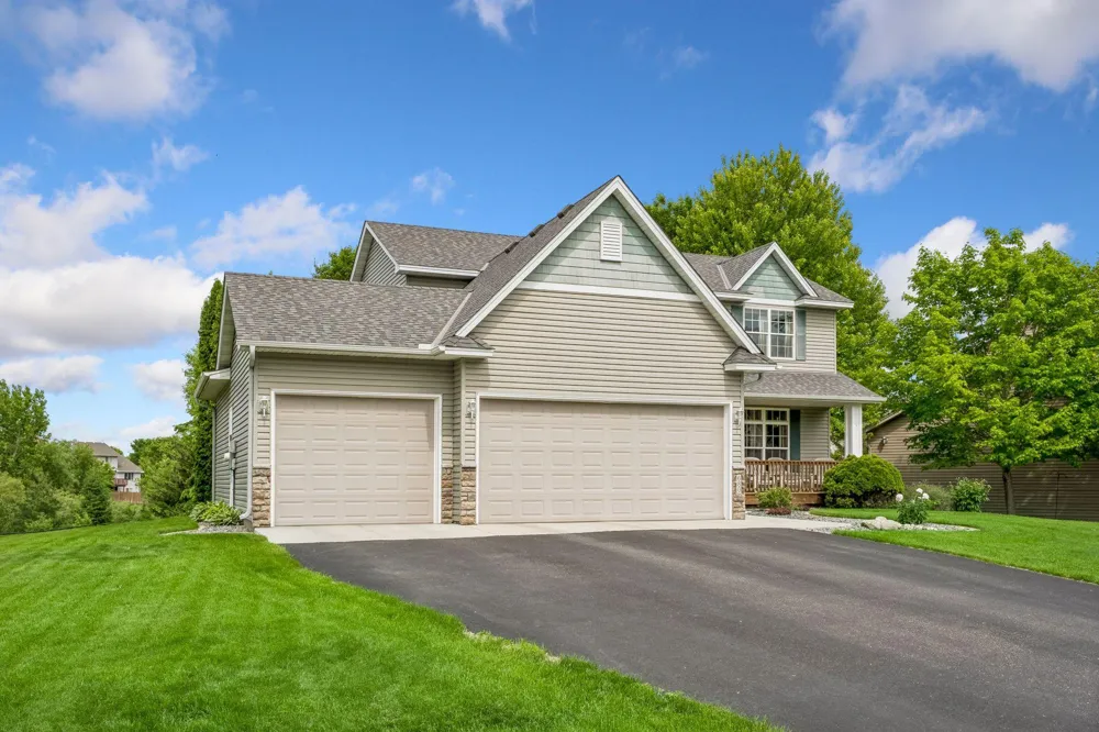 680 Kayla Lane Hanover, MN 55341