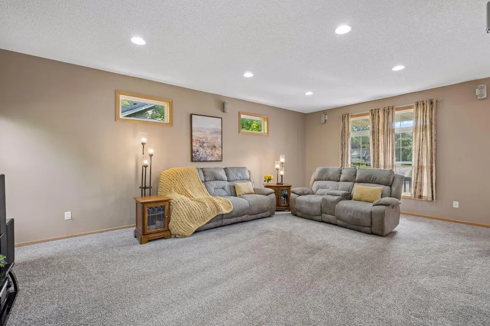 680 Kayla Lane Hanover, MN 55341