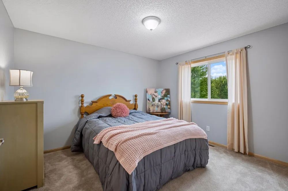 680 Kayla Lane Hanover, MN 55341