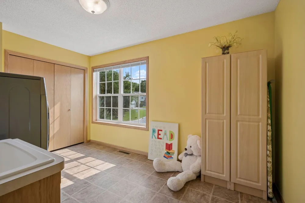 680 Kayla Lane Hanover, MN 55341