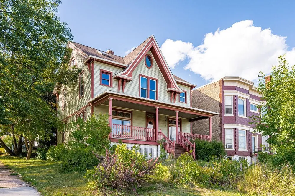 1101 E 4th Street Duluth, MN 55805