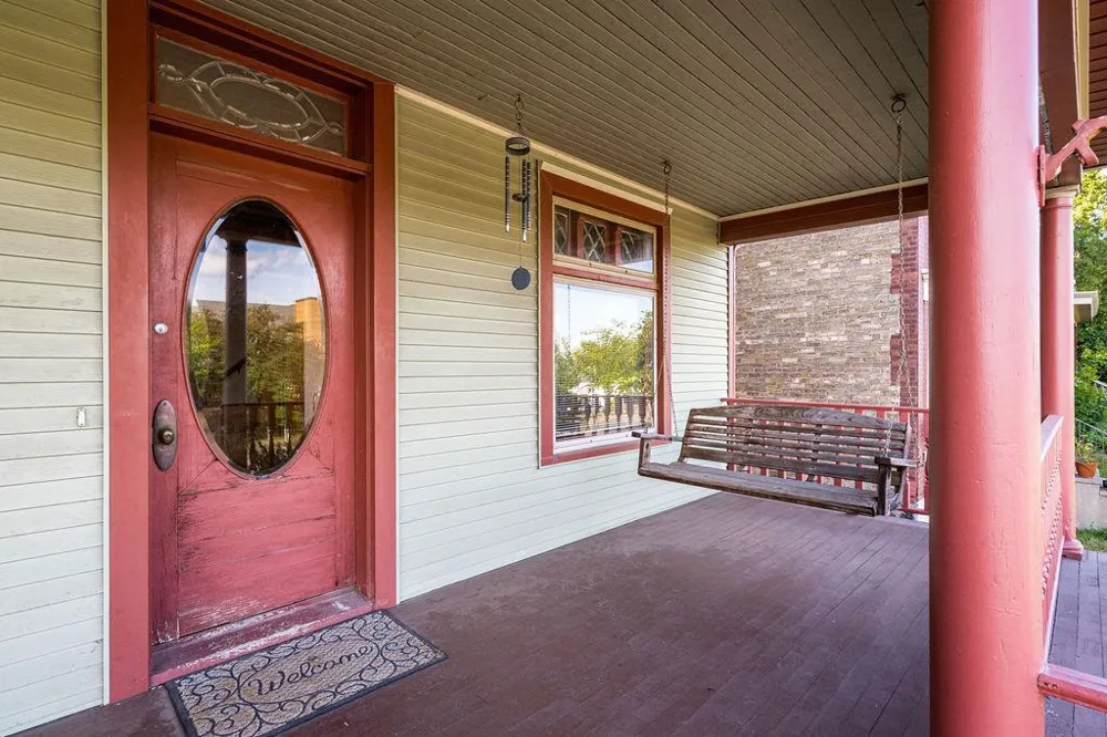 1101 E 4th Street Duluth, MN 55805