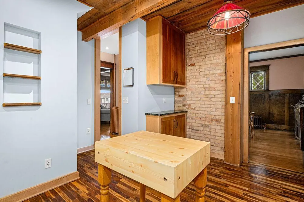 1101 E 4th Street Duluth, MN 55805