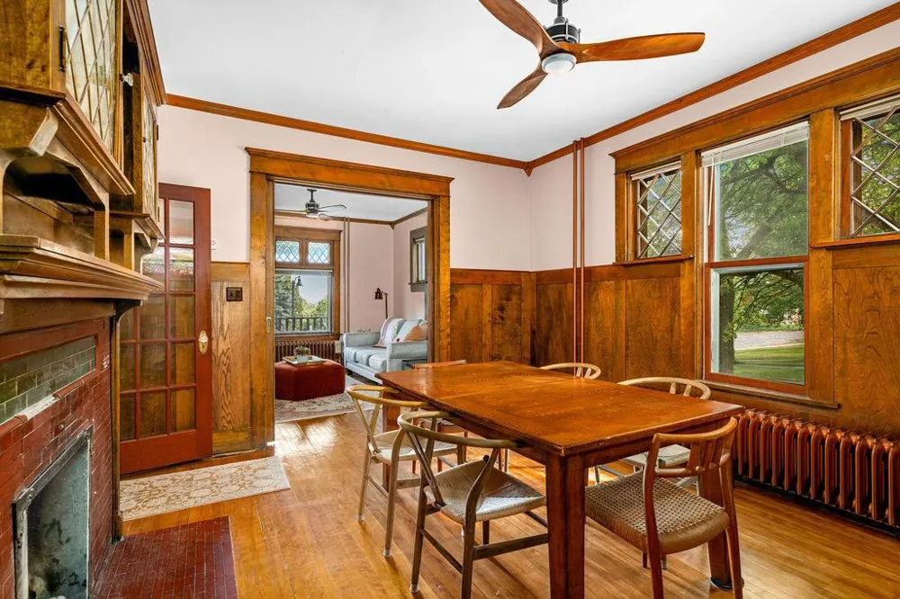 1101 E 4th Street Duluth, MN 55805