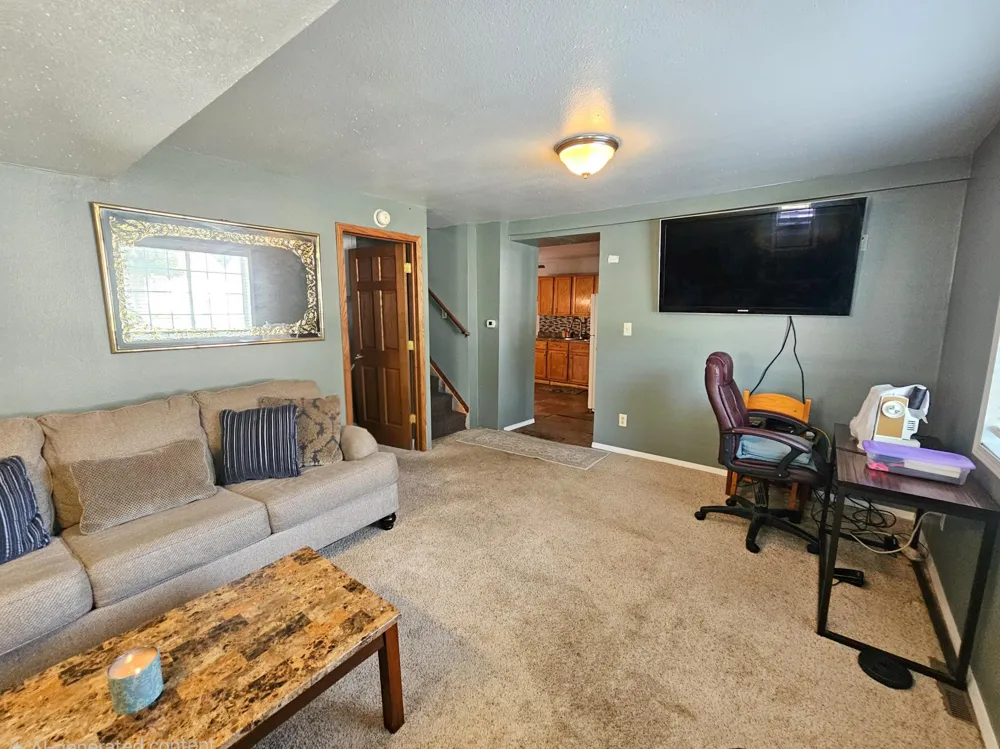 407 S 2nd Street Marshall, MN 56258