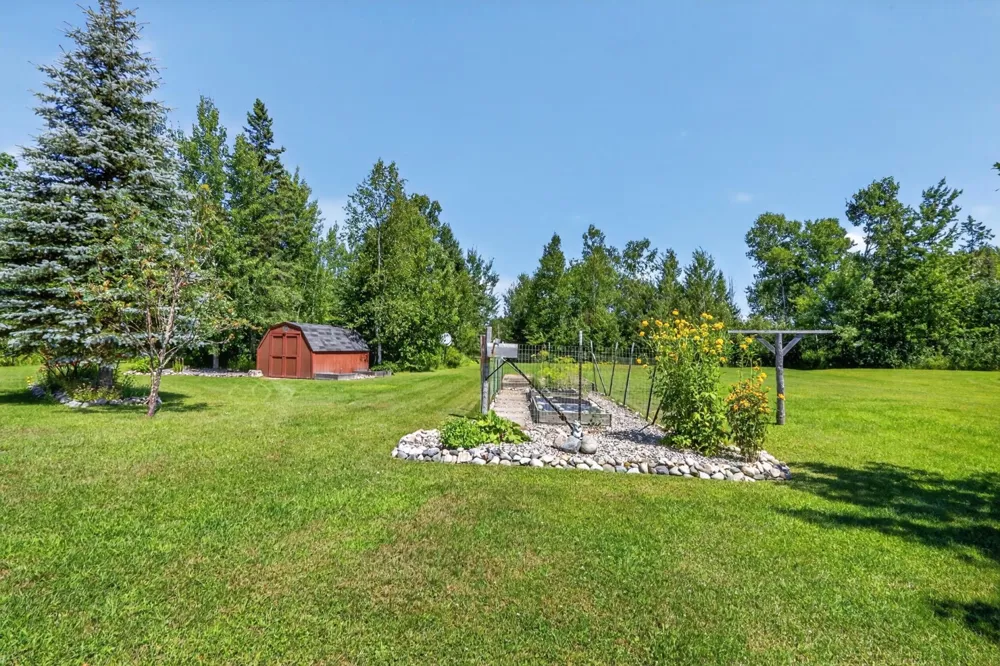 12502 Van Horn Road Floodwood, MN 55736