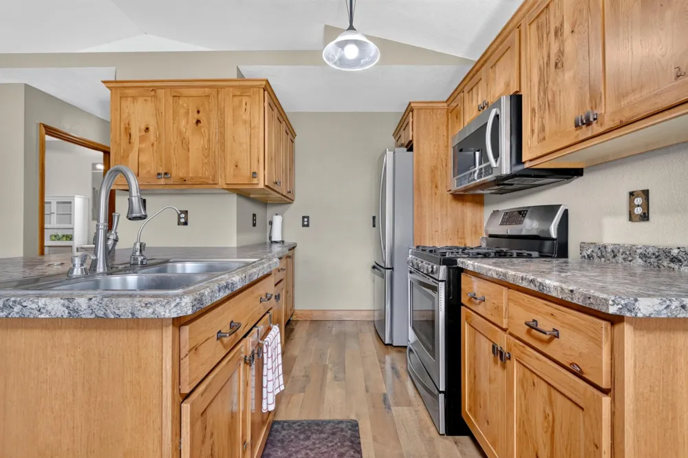 12502 Van Horn Road Floodwood, MN 55736