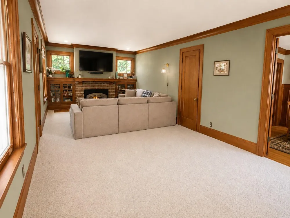 1325 6th Avenue Windom, MN 56101
