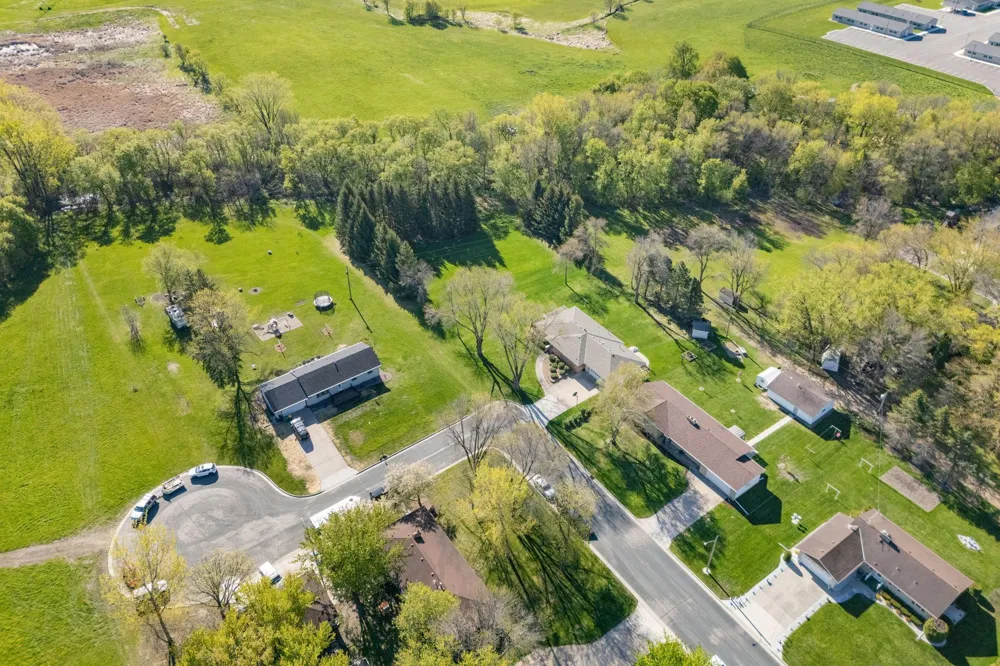 616 Elm Avenue SE Montgomery, MN 56069