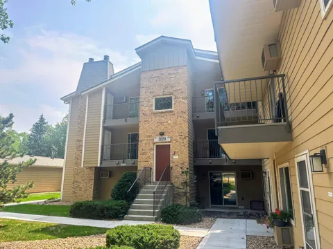 2020 Ridge Drive #16