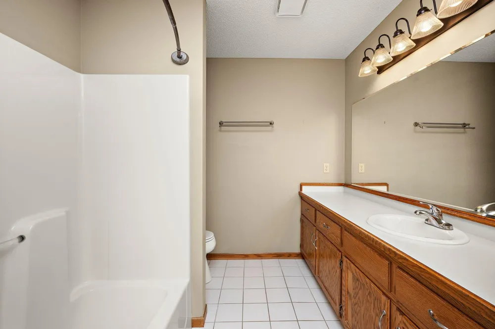 660 Riverview Drive #590 Monticello, MN 55362