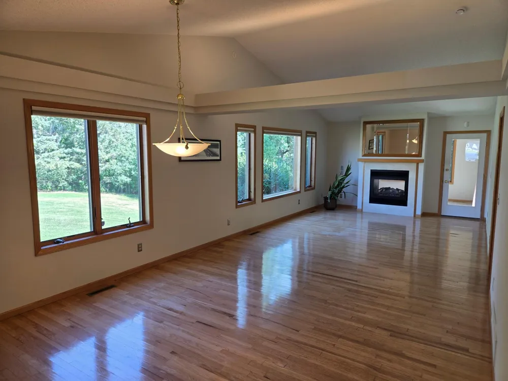 5853 Oxboro Avenue Stillwater, MN 55082