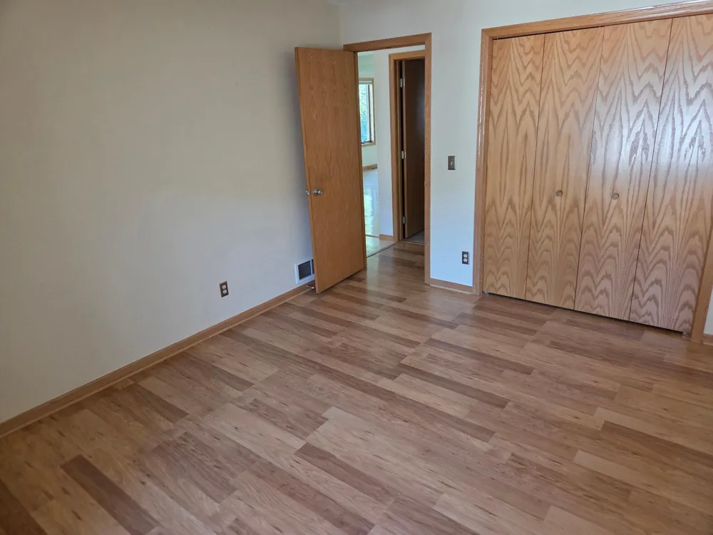 5853 Oxboro Avenue Stillwater, MN 55082