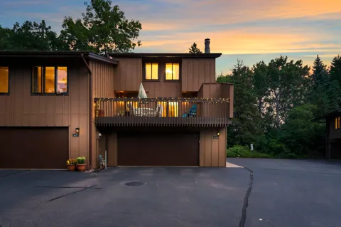 2628 Sumac Ridge