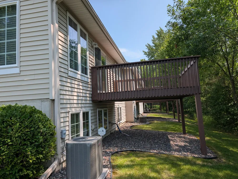 10504 181st Lane NW Elk River, MN 55330