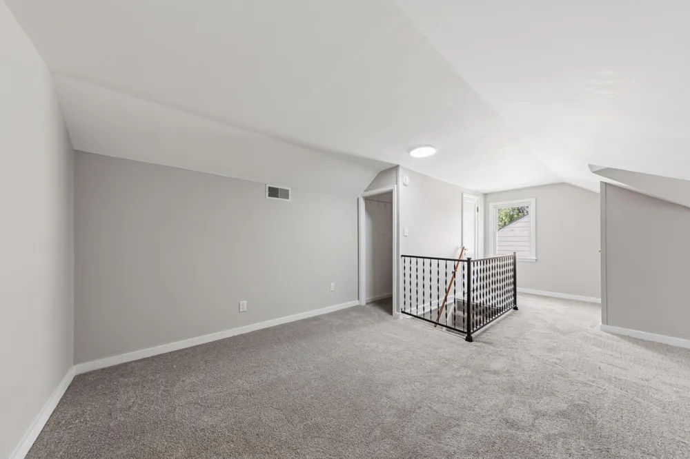 123 W Mckinley Street Owatonna, MN 55060