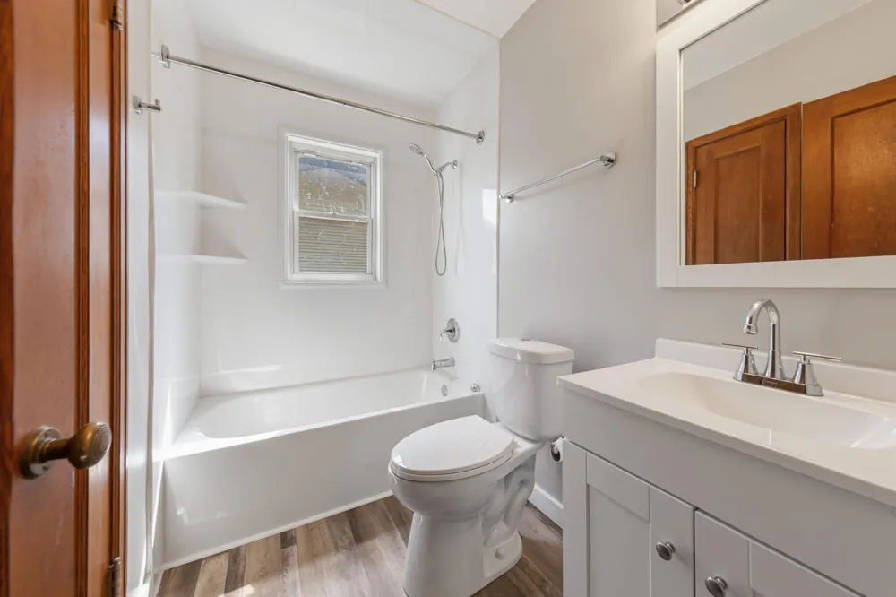 123 W Mckinley Street Owatonna, MN 55060