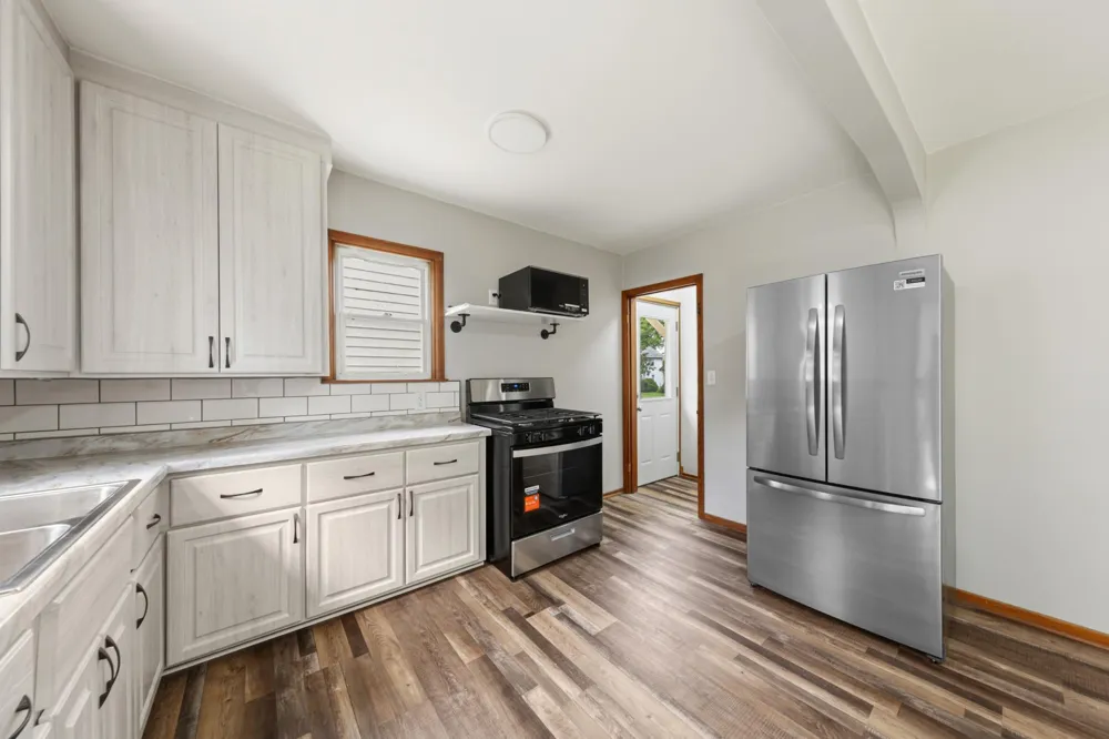123 W Mckinley Street Owatonna, MN 55060