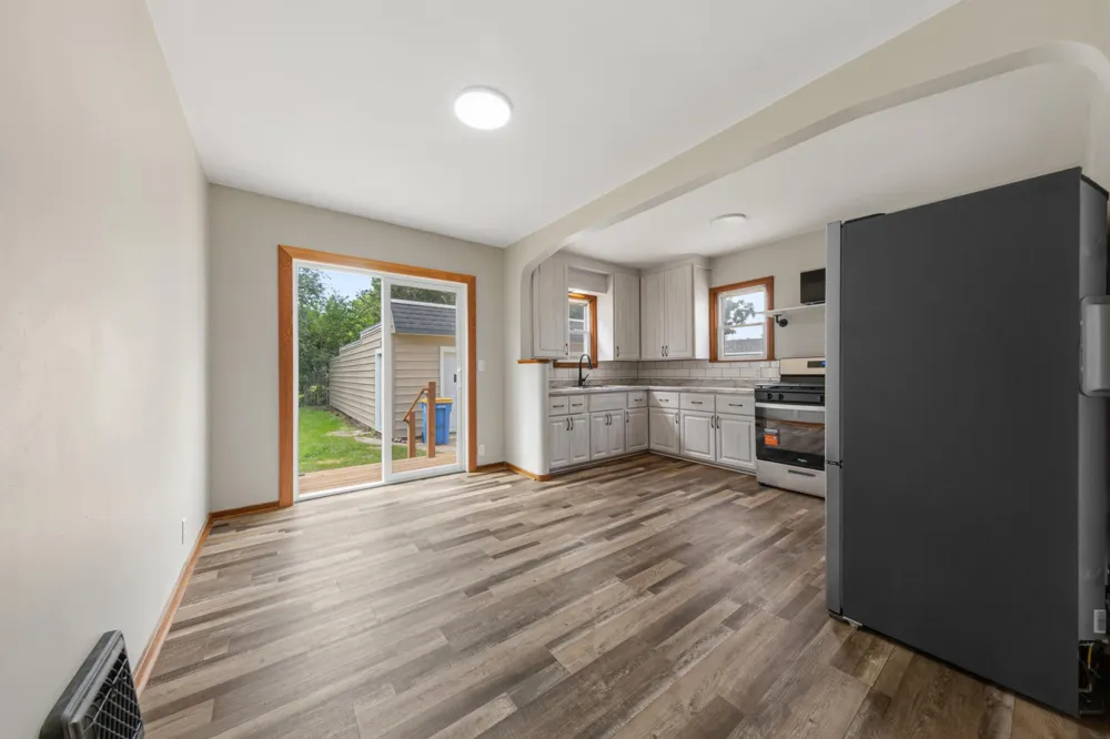 123 W Mckinley Street Owatonna, MN 55060
