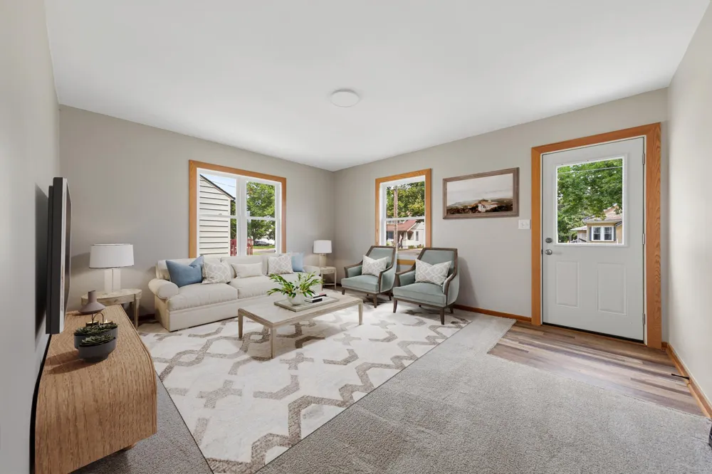 123 W Mckinley Street Owatonna, MN 55060