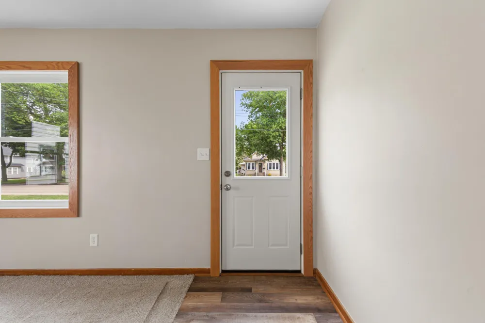 123 W Mckinley Street Owatonna, MN 55060