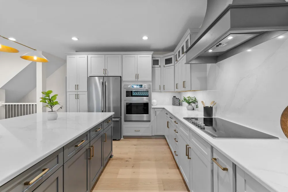 6524 Aster Circle Excelsior, MN 55331