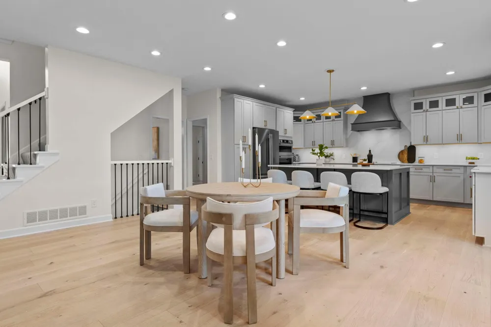 6524 Aster Circle Excelsior, MN 55331