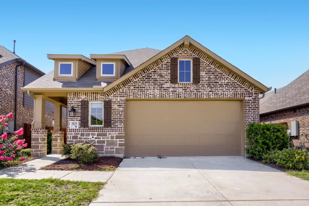 3925 Chesapeake Lane Heartland, TX 75126