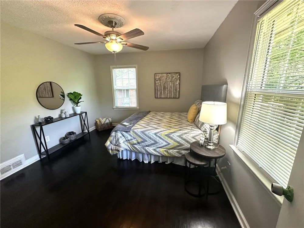 1900 Meadow Lane #1900 Decatur, GA 30032