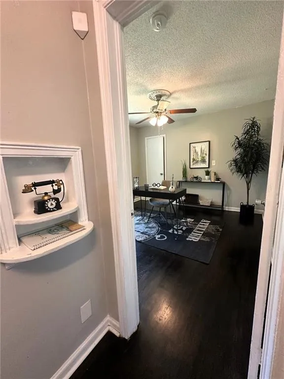 1900 Meadow Lane #1900 Decatur, GA 30032