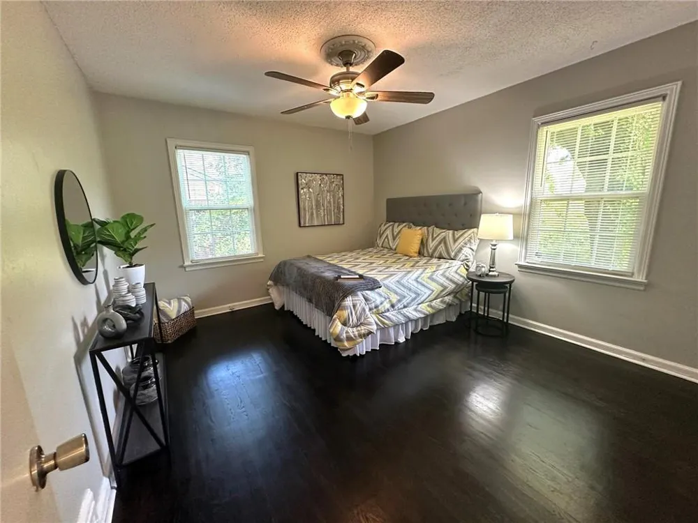 1900 Meadow Lane #1900 Decatur, GA 30032
