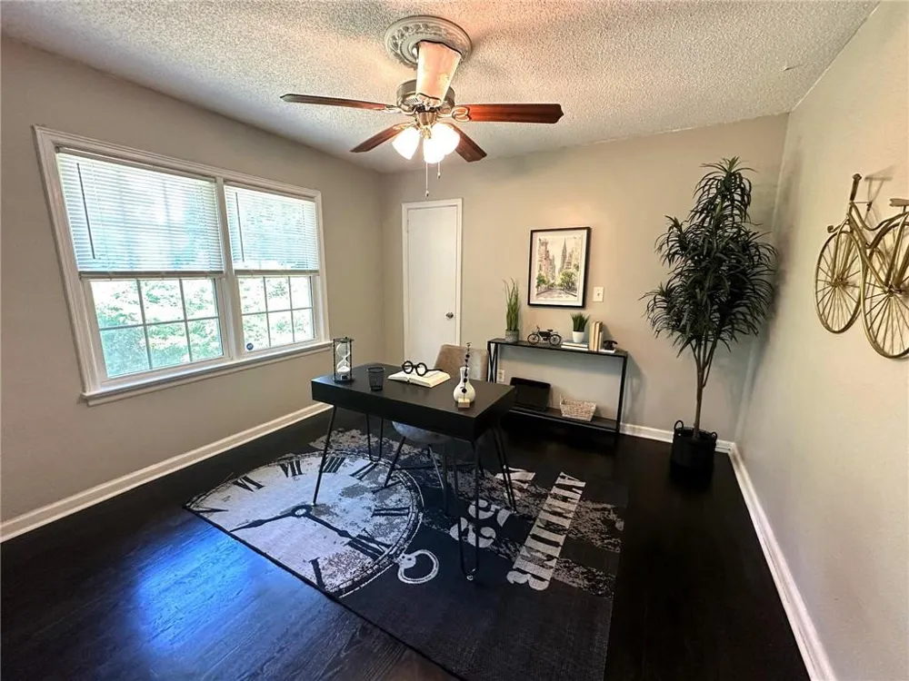 1900 Meadow Lane #1900 Decatur, GA 30032
