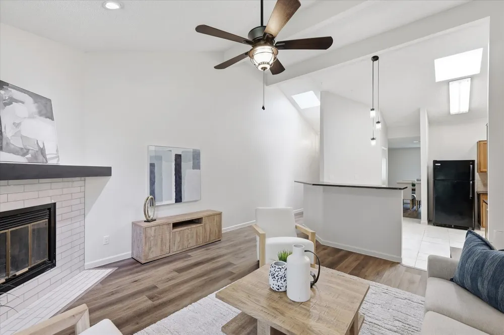 2309 Aquaduct Drive Bedford, TX 76022