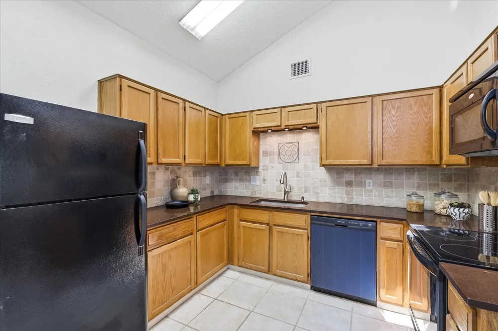 2309 Aquaduct Drive Bedford, TX 76022