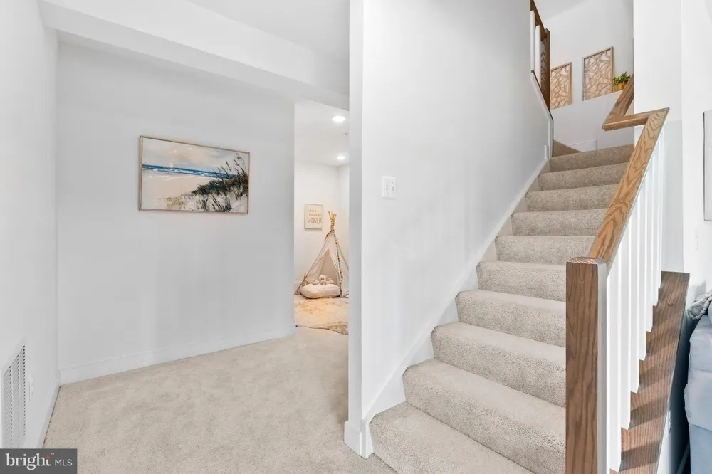 22443 SCULPIN BROOK ROAD Boyds, MD 20841