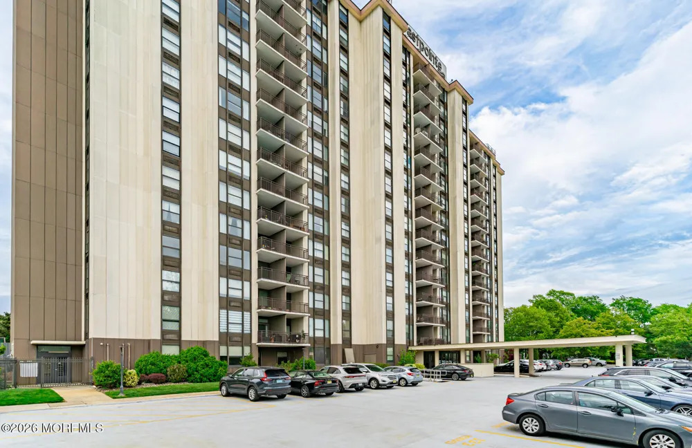 1 Scenic Drive #303 Highlands, NJ 07732