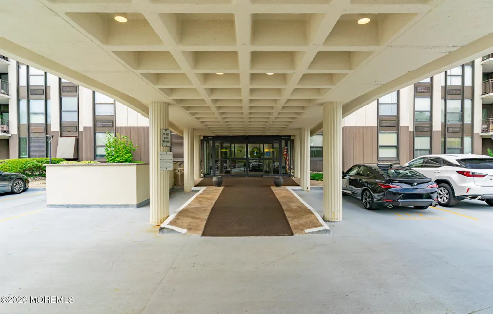 1 Scenic Drive #303 Highlands, NJ 07732