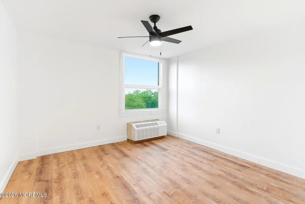 1 Scenic Drive #303 Highlands, NJ 07732