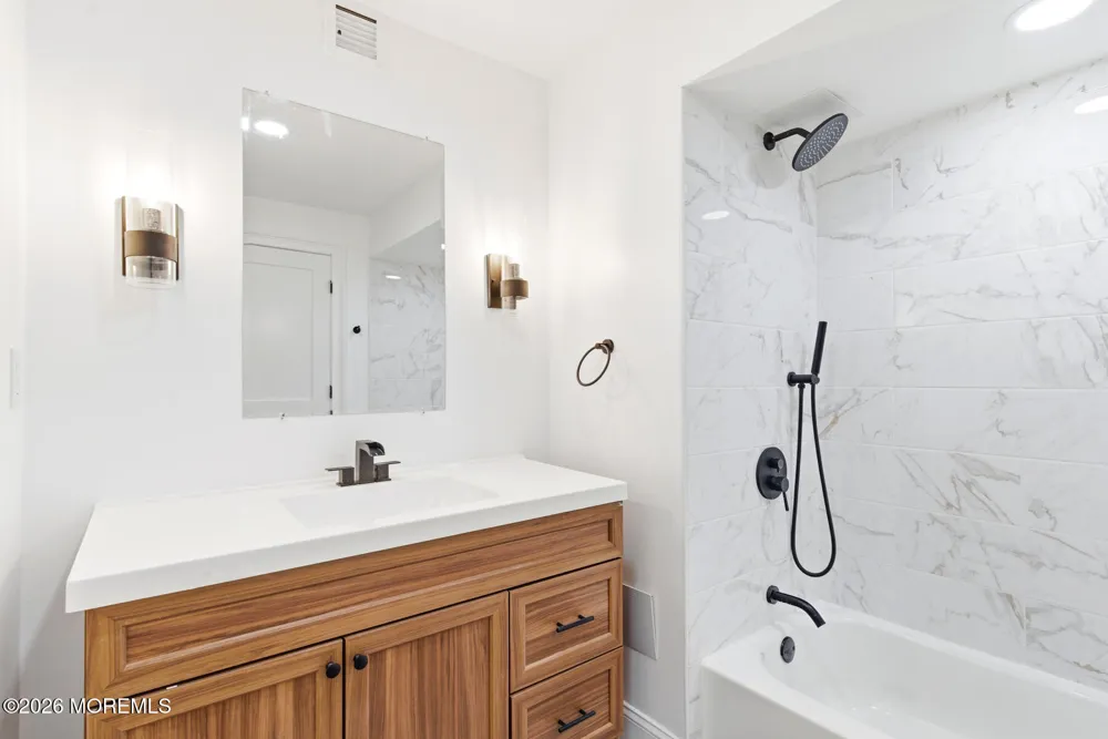 1 Scenic Drive #303 Highlands, NJ 07732