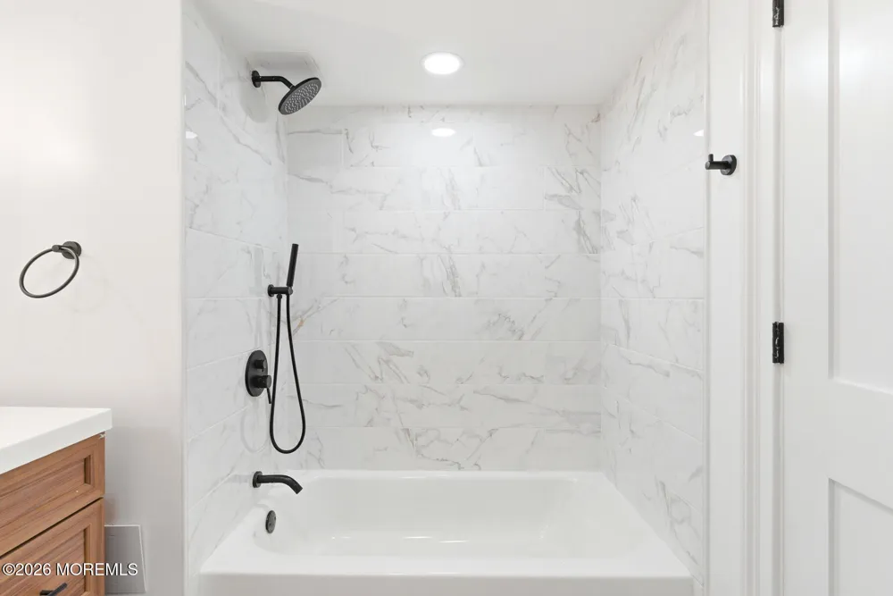 1 Scenic Drive #303 Highlands, NJ 07732