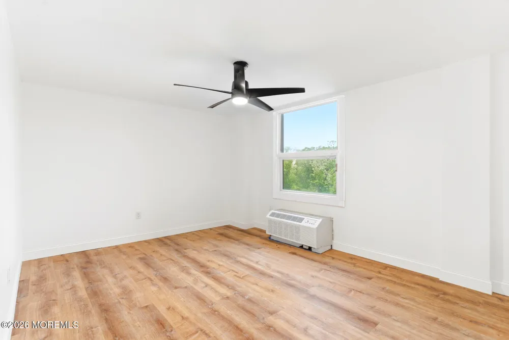 1 Scenic Drive #303 Highlands, NJ 07732
