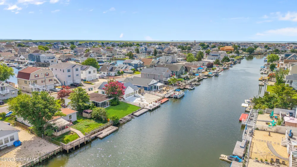 40 W Anchor Drive Little Egg Harbor, NJ 08087