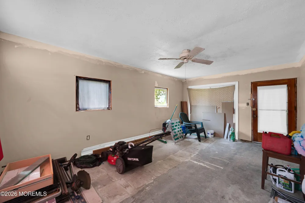 40 W Anchor Drive Little Egg Harbor, NJ 08087