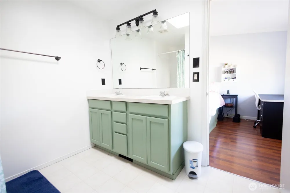 10510 SE Carter Street Yelm, WA 98597