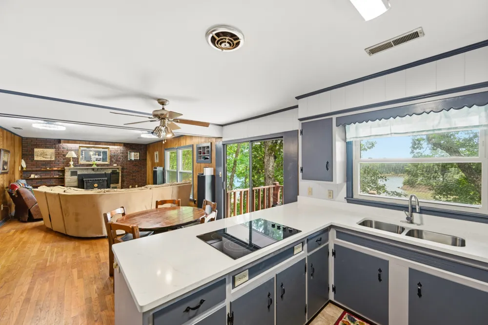 681 Attaway Ln Bath Springs, TN 38311
