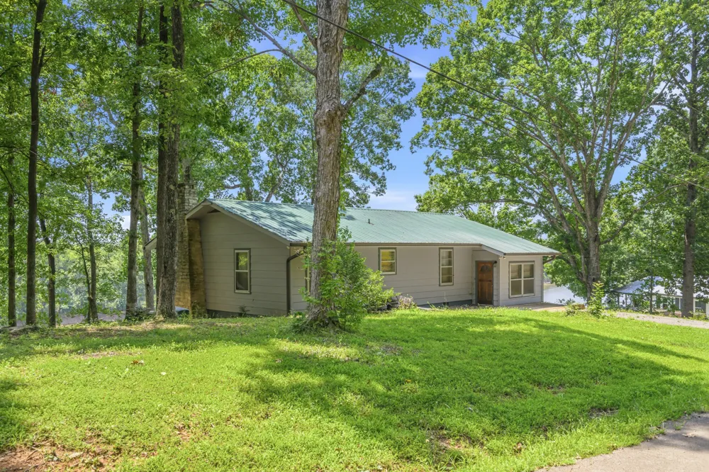 681 Attaway Ln Bath Springs, TN 38311