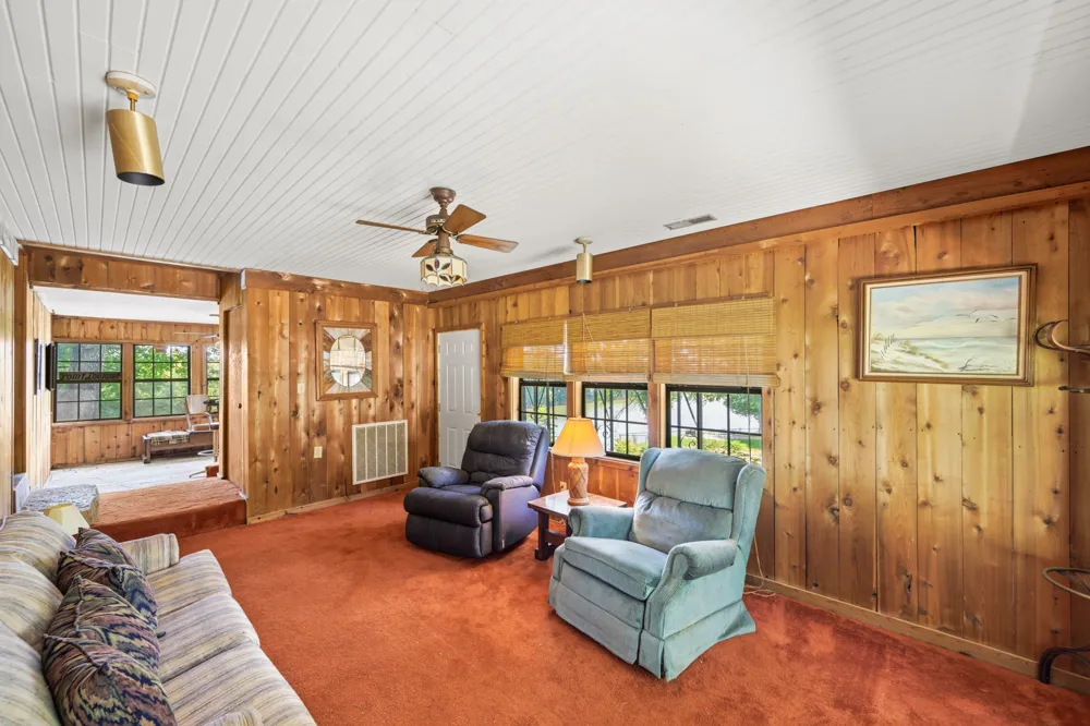 681 Attaway Ln Bath Springs, TN 38311