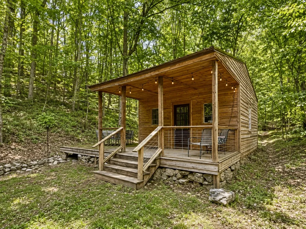 1198 Ed Sanders Rd Lynchburg, TN 37352
